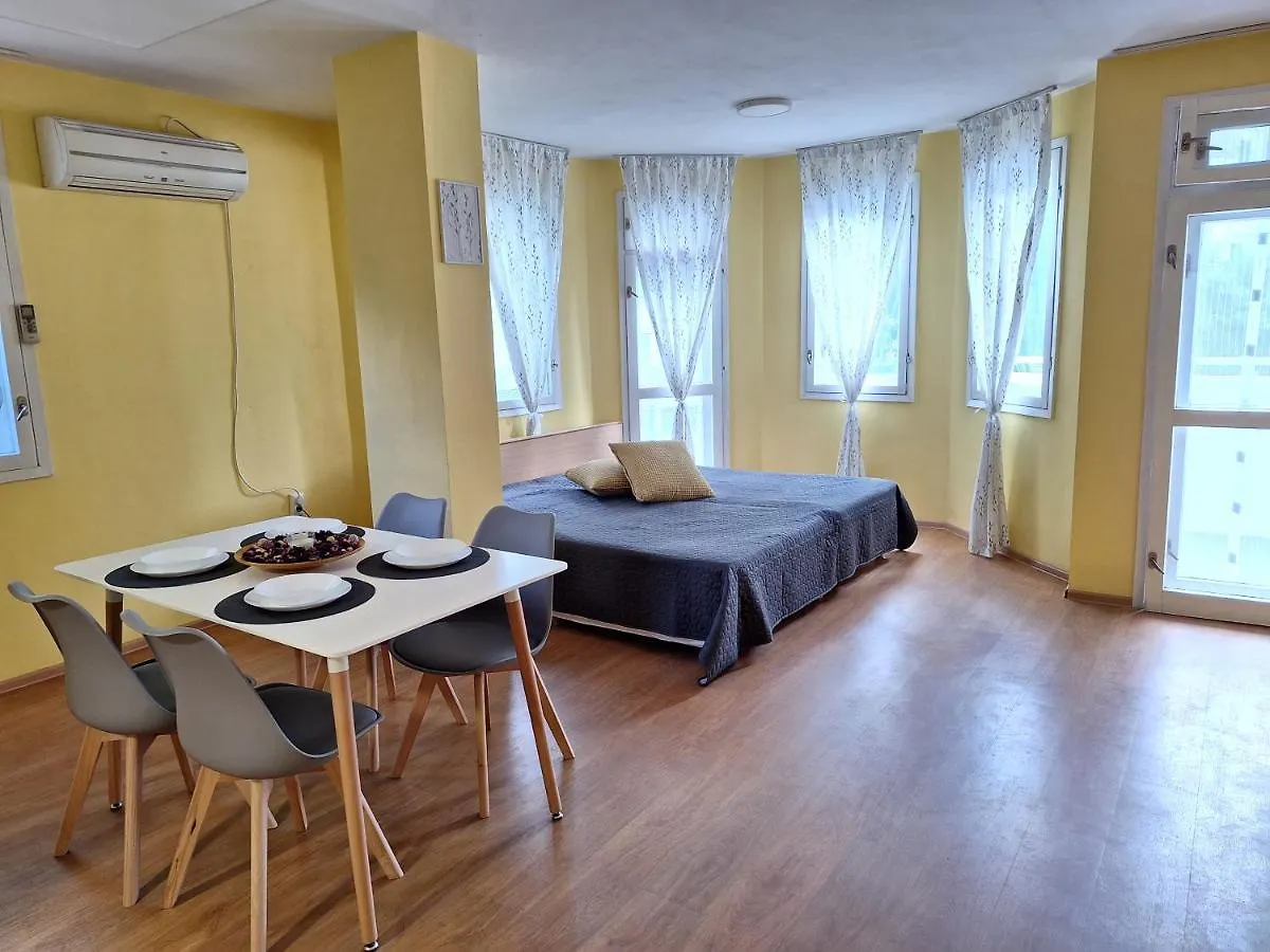 Top Location Harmony Apartment By Hostex Varna