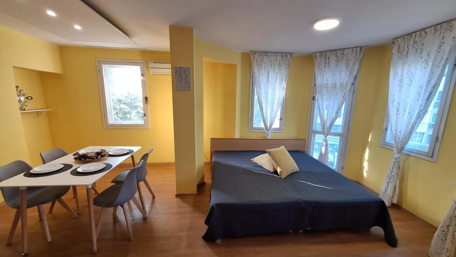 Top Location Harmony Apartment By Hostex Varna Bulgaria